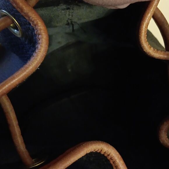 Vintage Dooney & Bourke - Picture 6 of 9